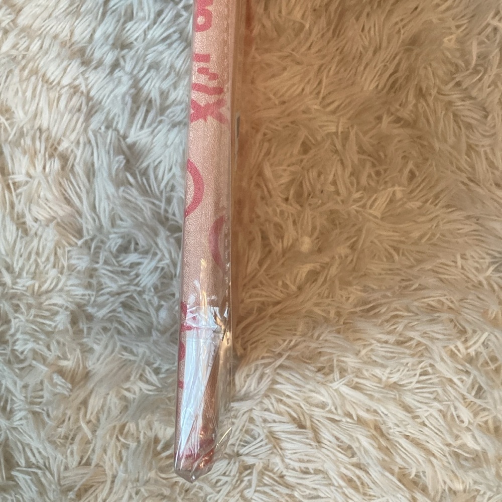 iPad 10 Hello Kitty Pink Case + Pencils Set NWT ✨ - Picture 5 of 5